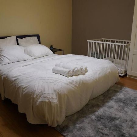 Family Friendly 1 Bed Appartment Брюссель Екстер'єр фото