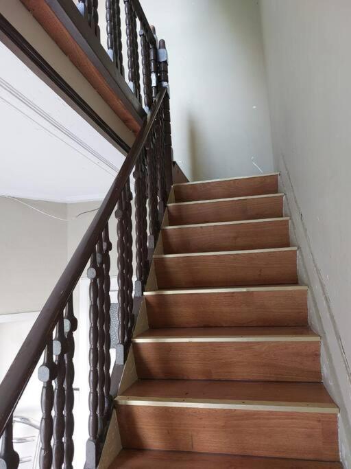 Family Friendly 1 Bed Appartment Брюссель Екстер'єр фото
