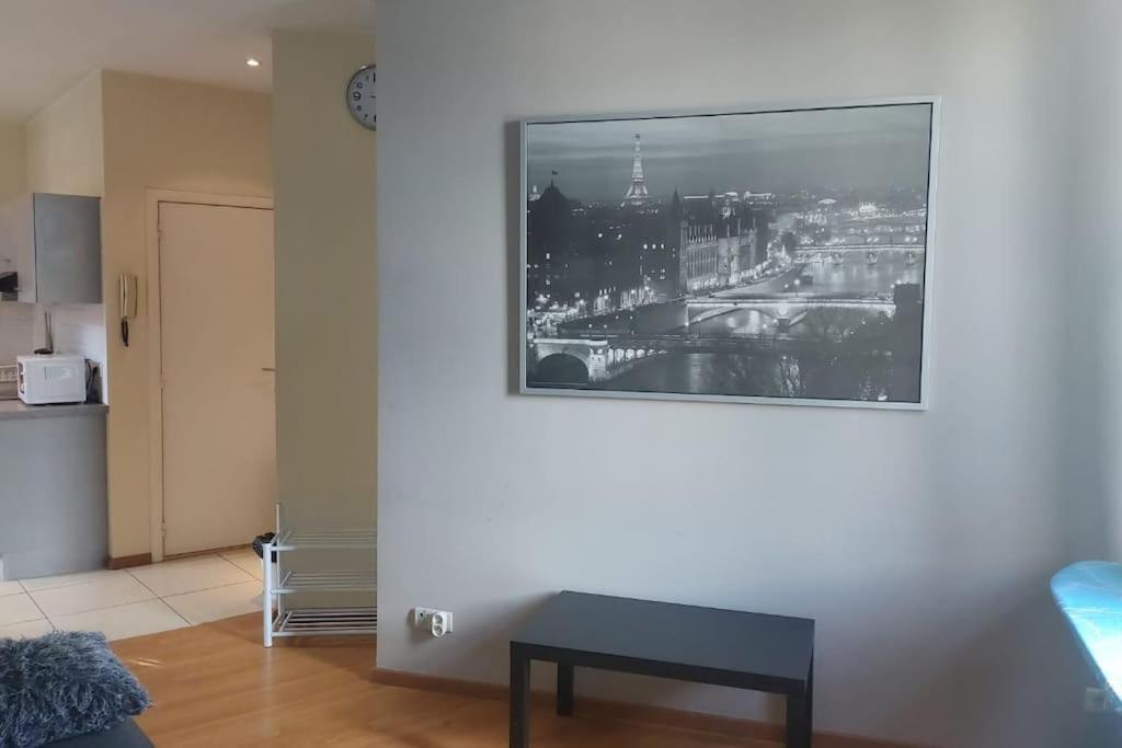 Family Friendly 1 Bed Appartment Брюссель Екстер'єр фото