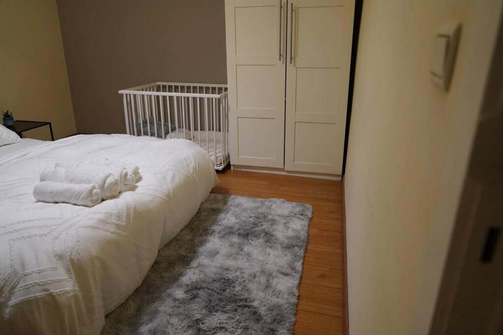 Family Friendly 1 Bed Appartment Брюссель Екстер'єр фото