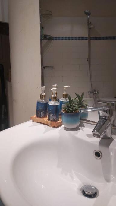 Family Friendly 1 Bed Appartment Брюссель Екстер'єр фото
