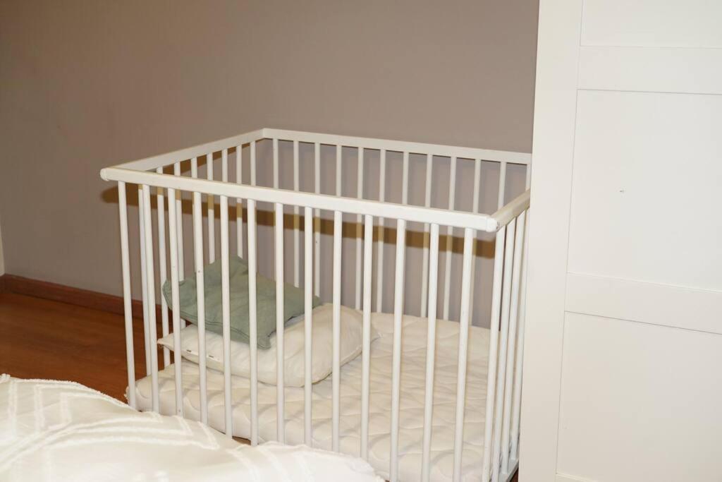 Family Friendly 1 Bed Appartment Брюссель Екстер'єр фото